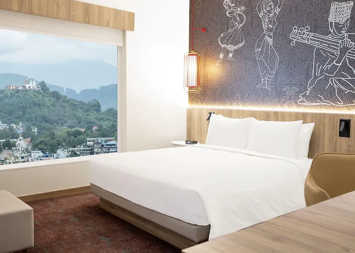 Hyatt Centric Soalteemode Hotel 5*