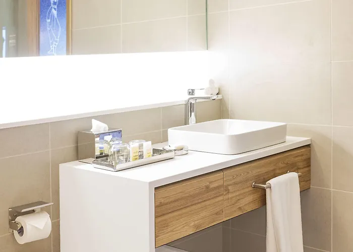 Hyatt Centric Soalteemode 5*