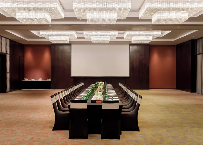 Hyatt Centric Soalteemode 5*