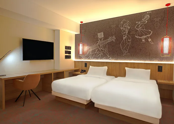 Hyatt Centric Soalteemode 5*